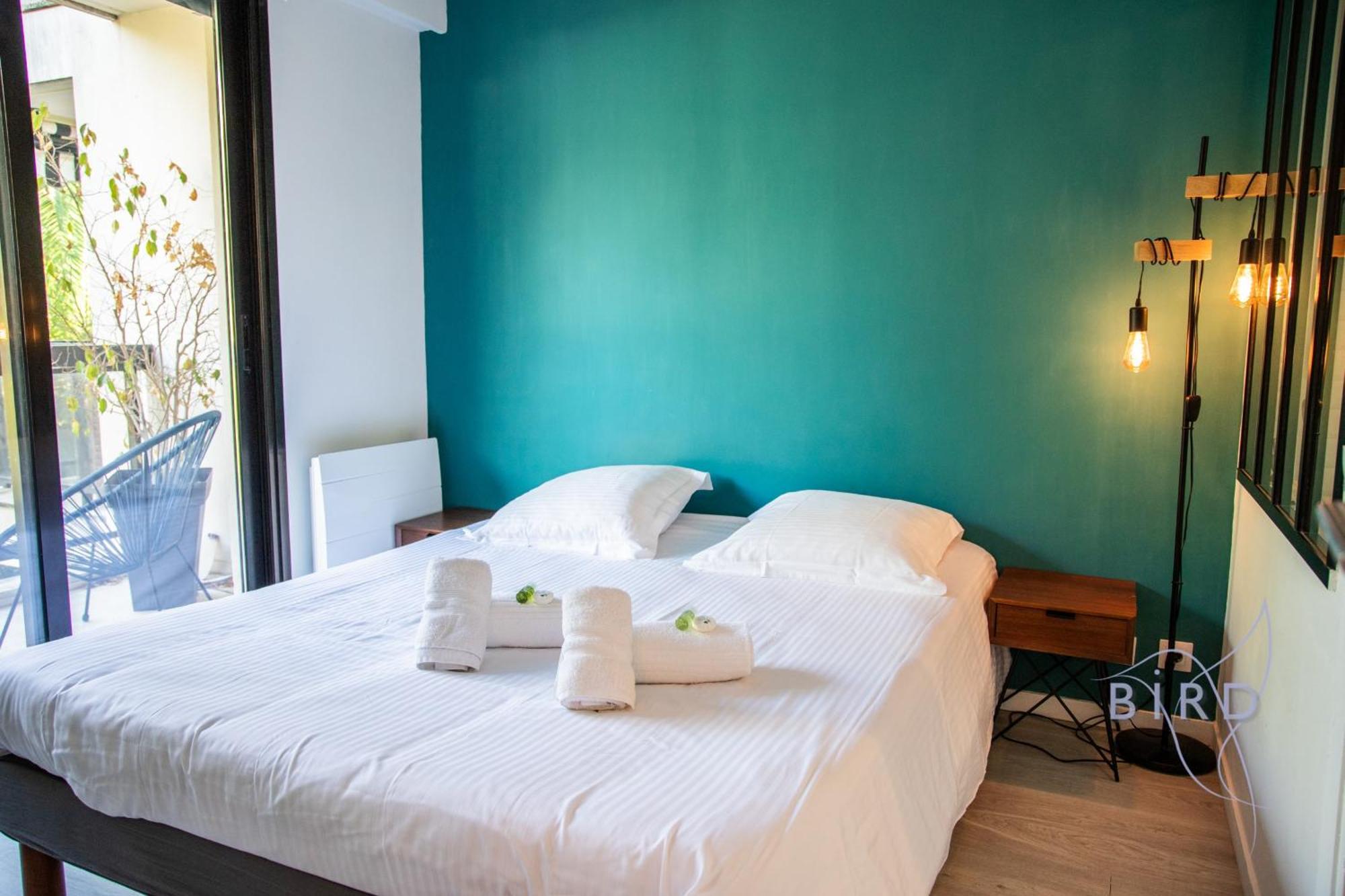 Superb With Pool Tennis & Parking Cannes